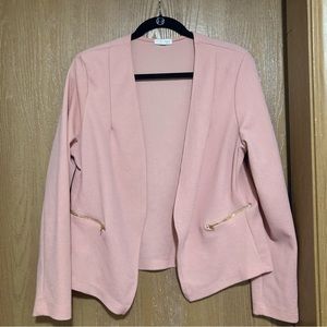 Kaii size XL Pink Blazer with Gold Details